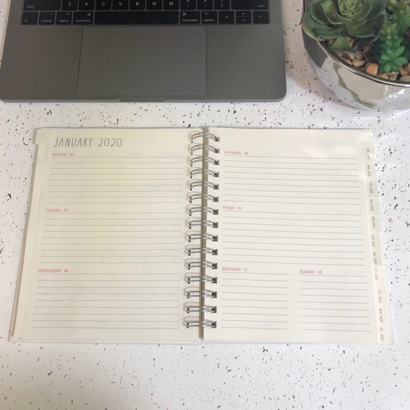 Rae Dunn “Best Year Ever” 2020 Planner - Picture 6 of 6